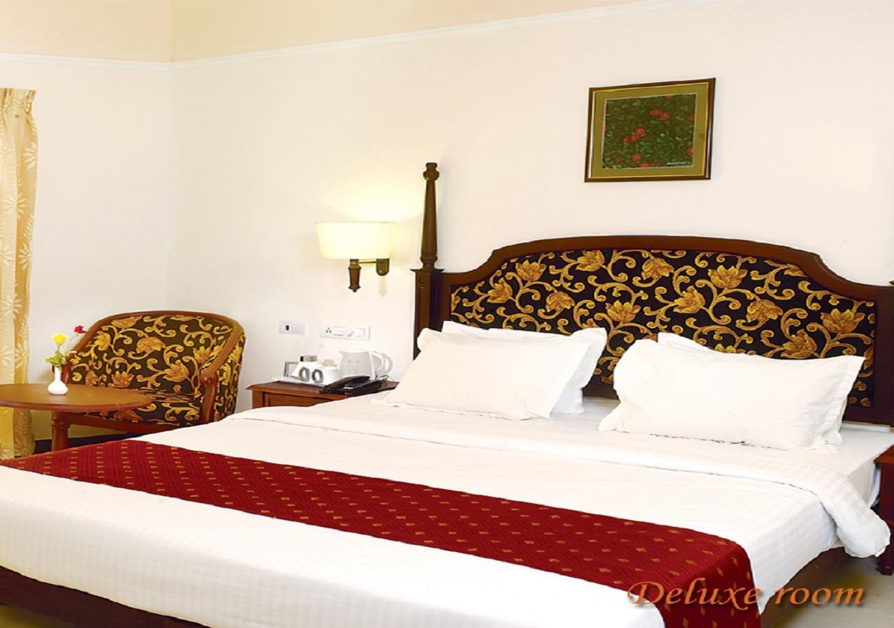 Grand Thekkady Kumily Exterior foto