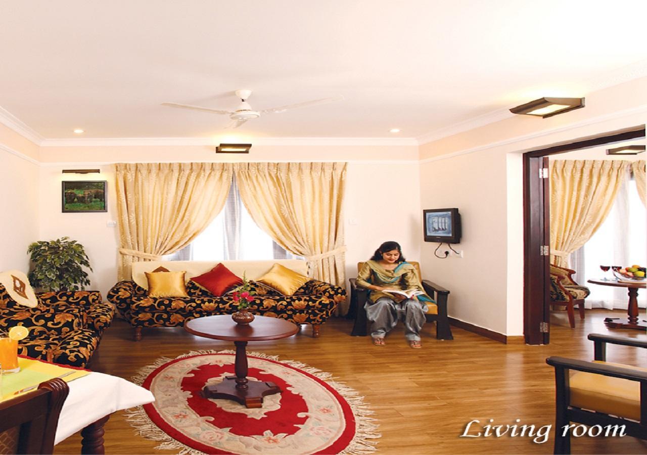Grand Thekkady Kumily Exterior foto
