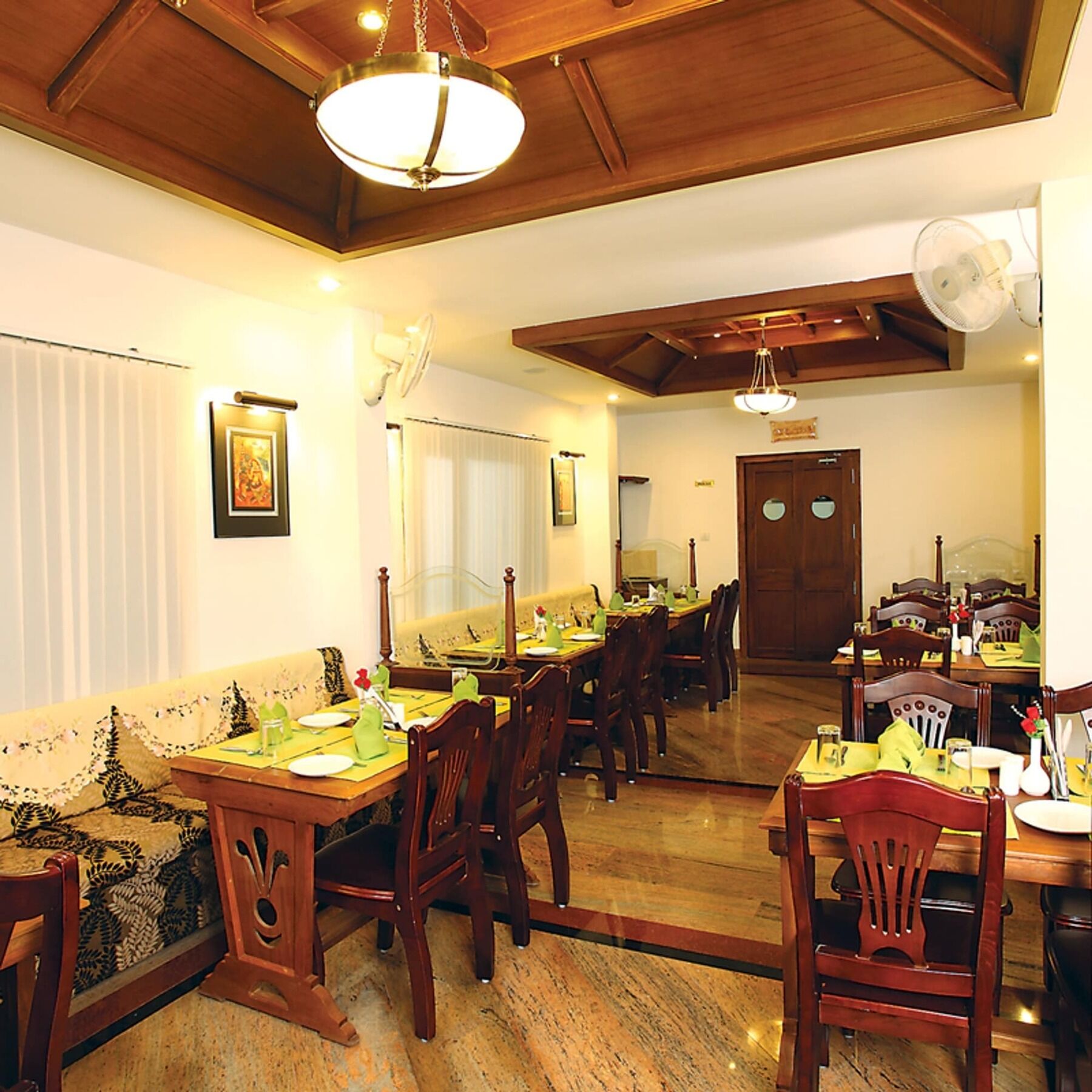 Grand Thekkady Kumily Exterior foto
